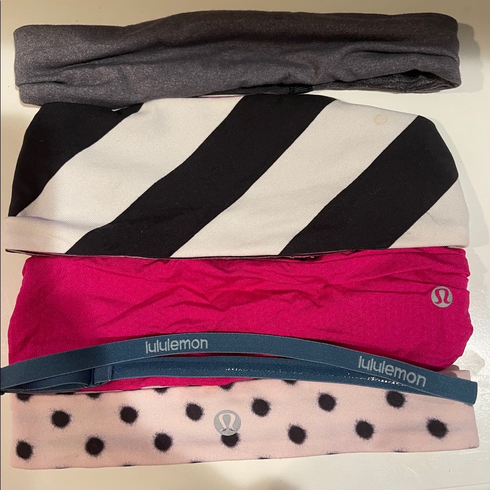 Pack of Lulu Lemon Headbands